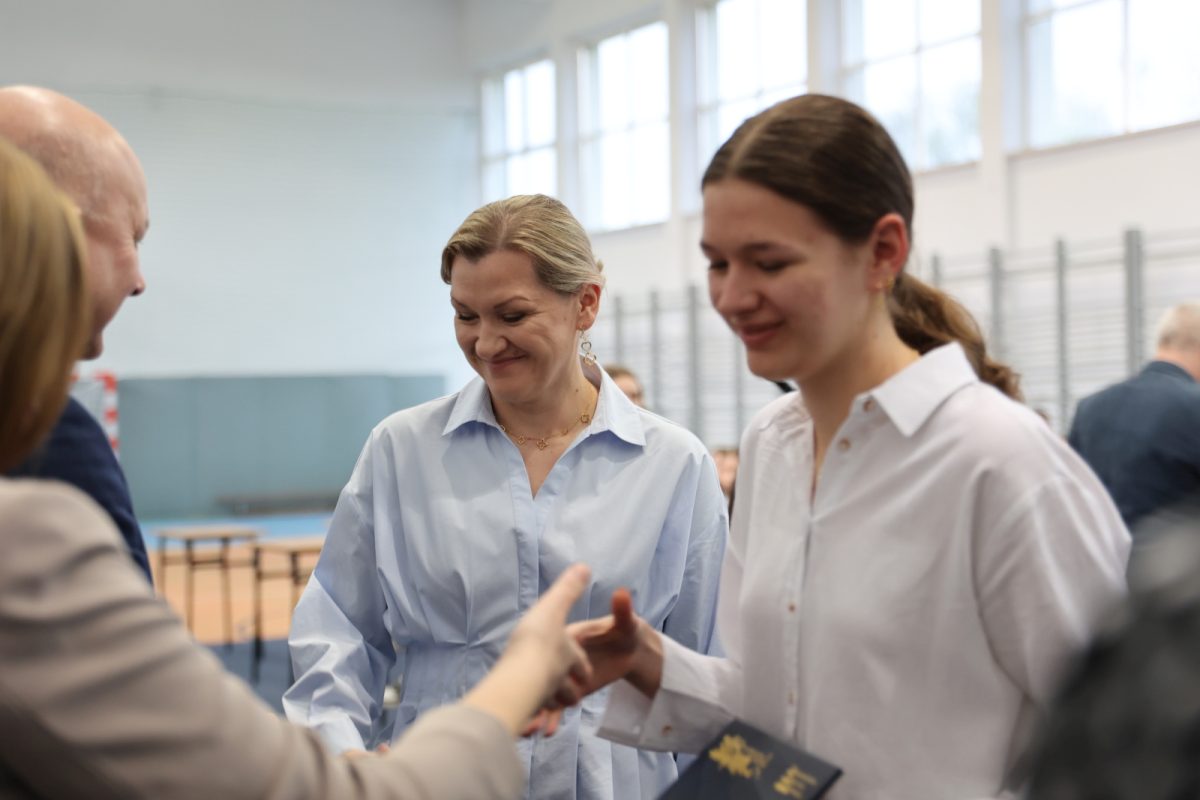 Obraz przedstawiający Stypendia oraz konkurs "Jestem KOŚCIUSZKO" w lubaczowskim liceum
