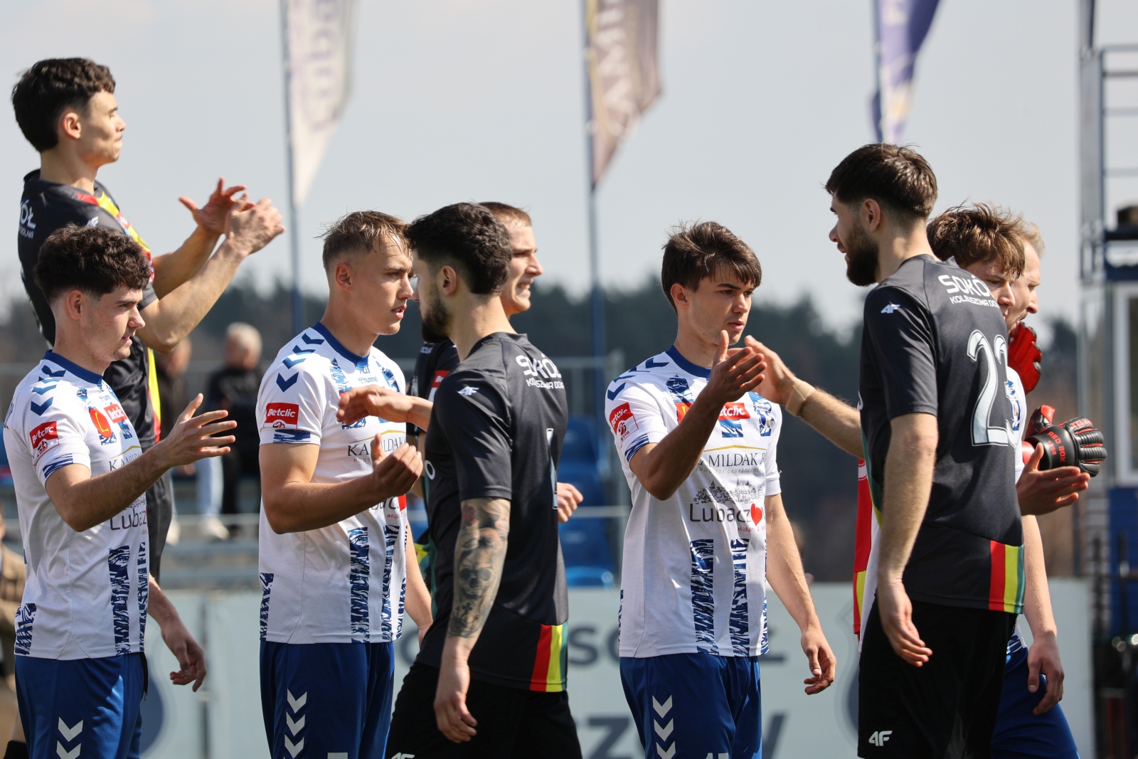 Obraz przedstawiający Betclic III liga: Dublet Majdy zapewnił zwycięstwo Pogoni-Sokołowi Lubaczów