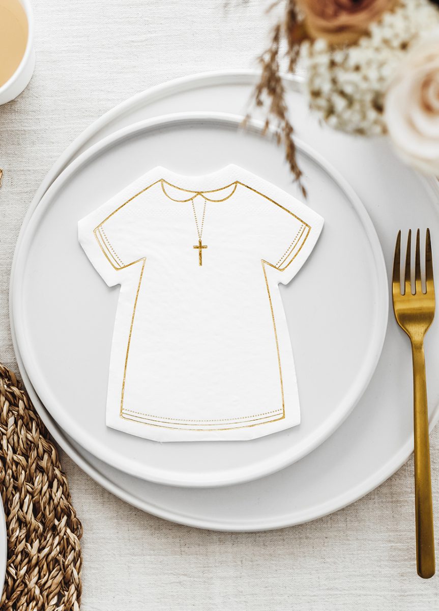 Obraz przedstawiający Dekoracje komunijne – jak stworzyć elegancką oprawę przyjęcia?